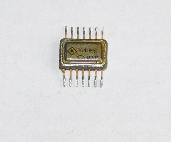 7 микросхемы. Микросхема 164ле5. Радиодетали микросхемы к145. Микросхема 164ир10. Корпус микросхемы 401.14.